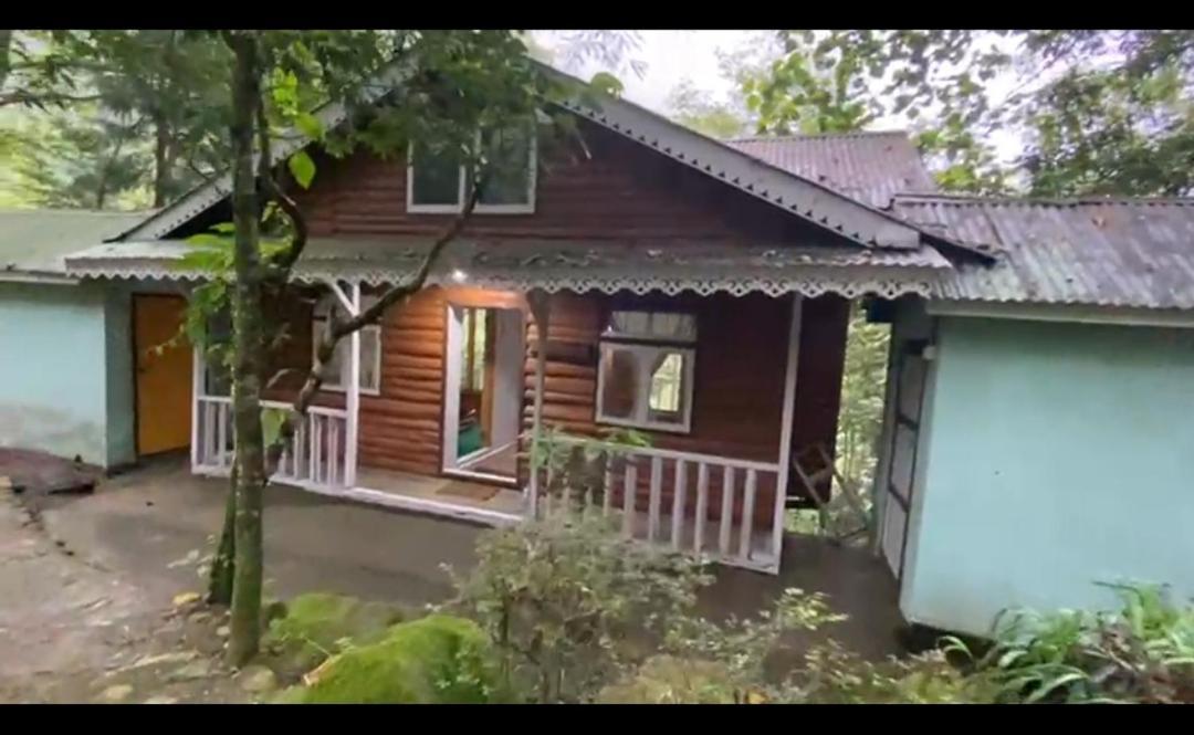 Aranya Baas Homestay Sukhia Pokhari Esterno foto